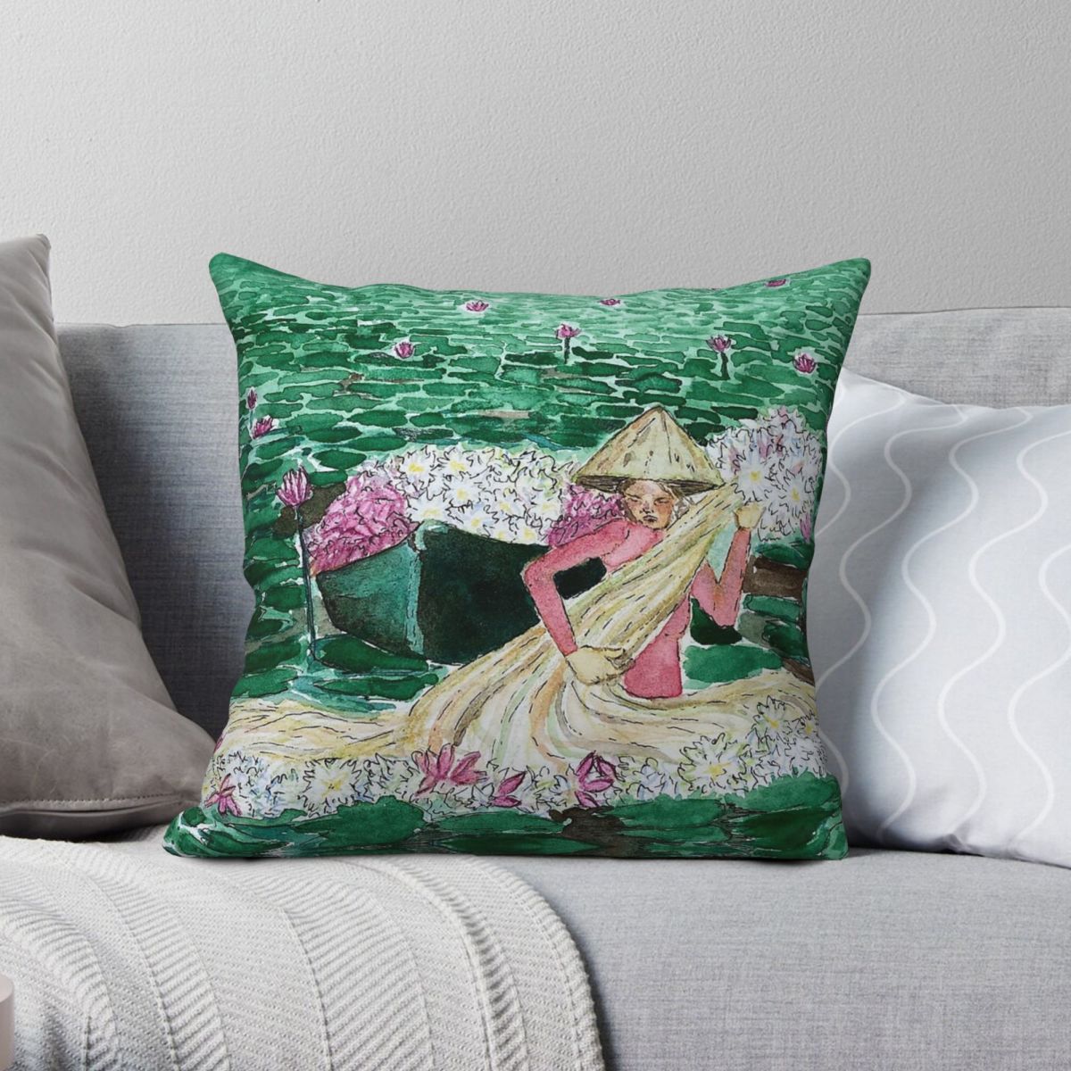 Home Decor Vietnam - Квадратная наволочка Lady Harvesting Water Lillies,