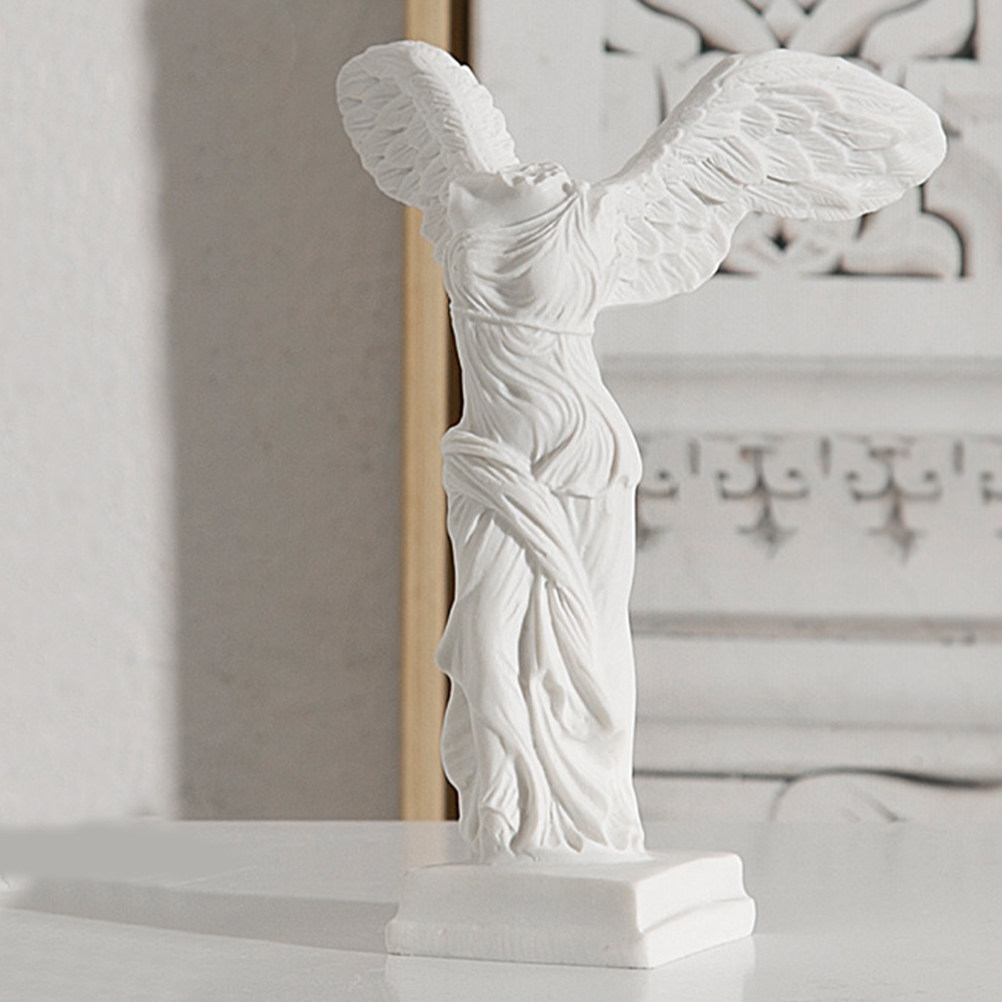 Крылатая Богиня Победы из бело – обзор и цена Victory Home Decor